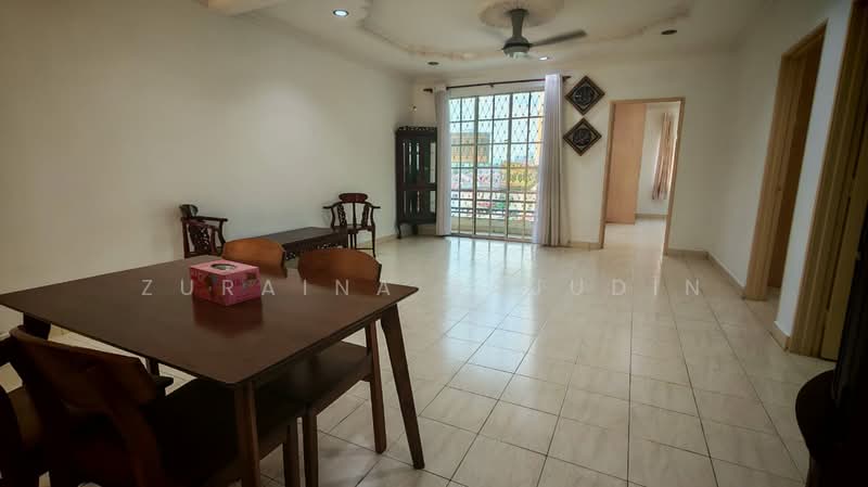 Condominium for Rent at Kondominium Kristal - Zuraina Rajudin - Living Room - PropertyGuru.com.my