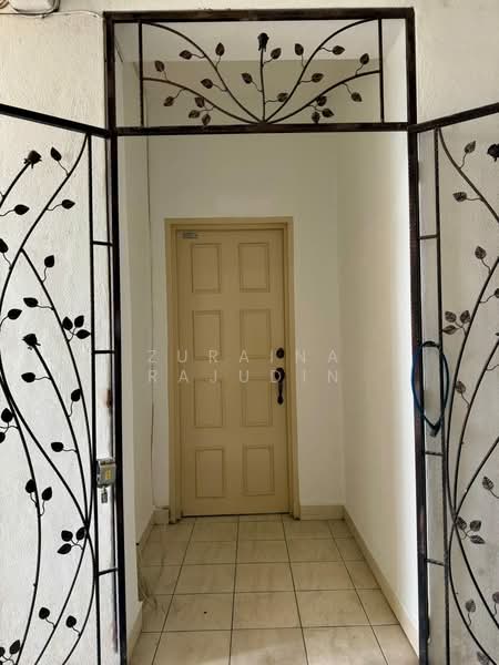 Condominium for Rent at Kondominium Kristal - Zuraina Rajudin - Entrance - PropertyGuru.com.my