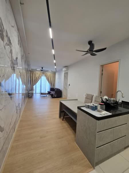 Servis Apartment untuk Disewa di Sunway Avila Residences - Shan Keow - Living Room - PropertyGuru.com.my