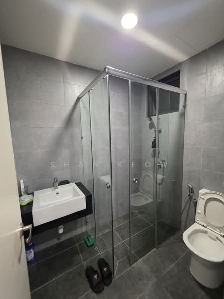 Servis Apartment untuk Disewa di Sunway Avila Residences - Shan Keow - Bathroom - PropertyGuru.com.my