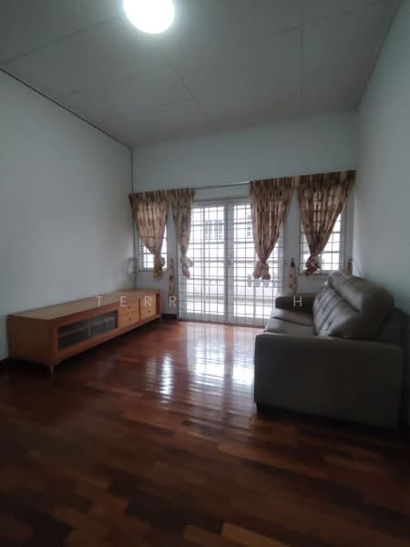 Semi-Detached House for Sale in Bandar Puteri Puchong (Puchong) - Terry Hoh - Living Room - PropertyGuru.com.my