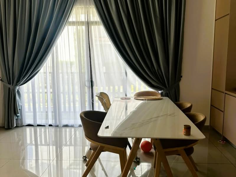 Rumah Teres 2 Tingkat untuk Disewa di Setia Safiro (Cyberjaya) - Lok Teh - Dining Room - PropertyGuru.com.my