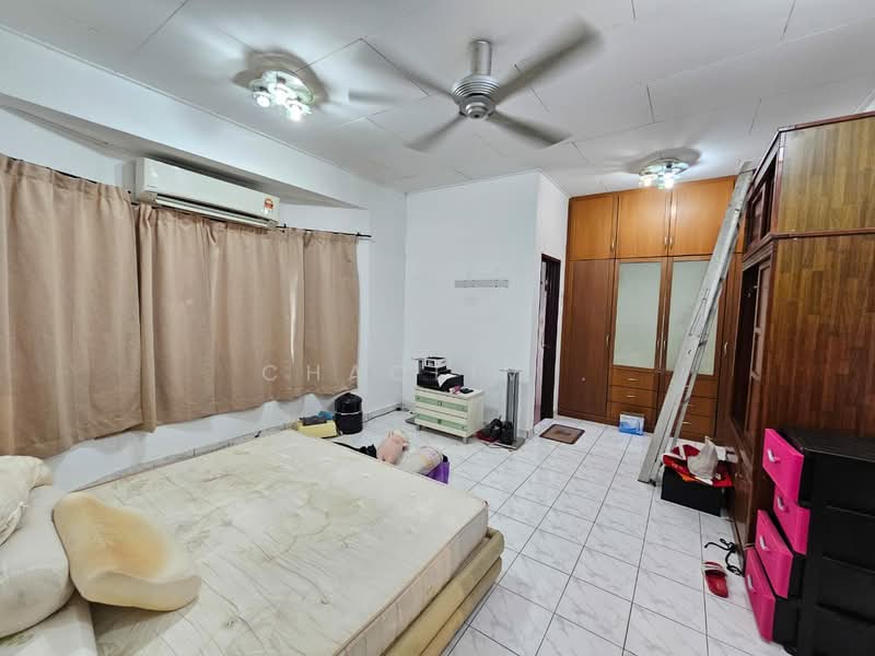2-storey Terraced House for Sale in Taman Bukit Mewah (Kajang) - ChaoLim . - Bedroom - PropertyGuru.com.my
