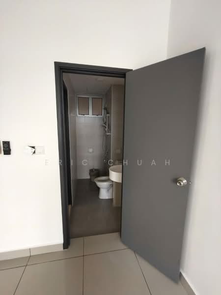 Pangsapuri untuk Disewa di Austin Suites (Permata Austin) - Eric Chuah - Bathroom - PropertyGuru.com.my