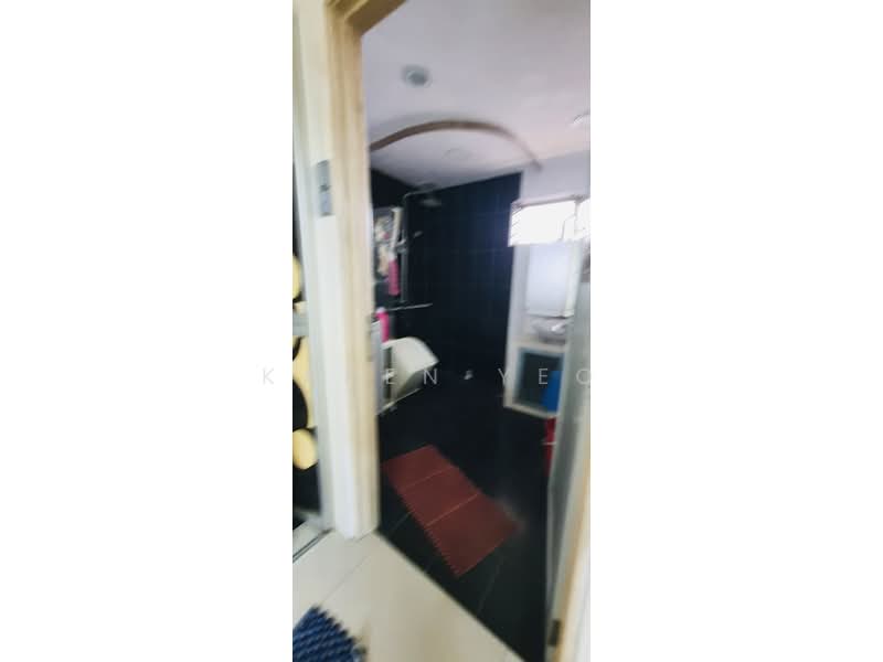 Rumah Teres 2 Tingkat untuk Dijual di Johor Bahru (Johor) - Karen Yeo - Bathroom - PropertyGuru.com.my