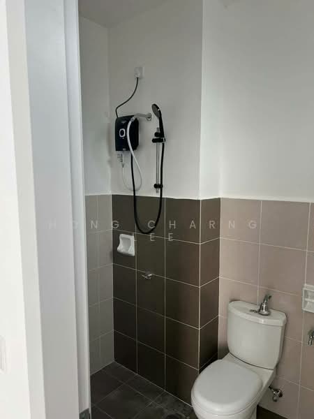 Terraced House for Rent in Pasir Gudang (Johor) - Hong Charng Lee - Bathroom - PropertyGuru.com.my