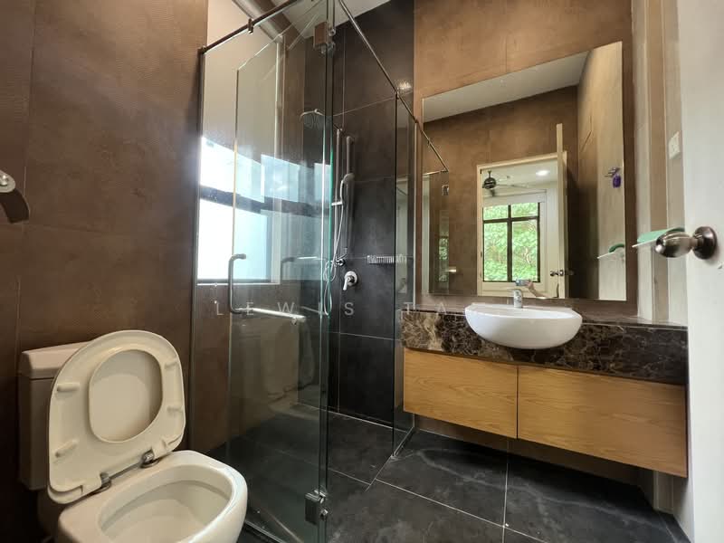 Bungalow for Sale in Seri Kembangan (Selangor) - Lewis Tam - PropertyGuru.com.my