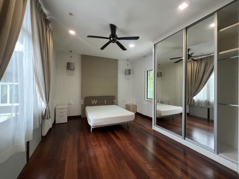 Bungalow for Sale in Seri Kembangan (Selangor) - Lewis Tam - PropertyGuru.com.my