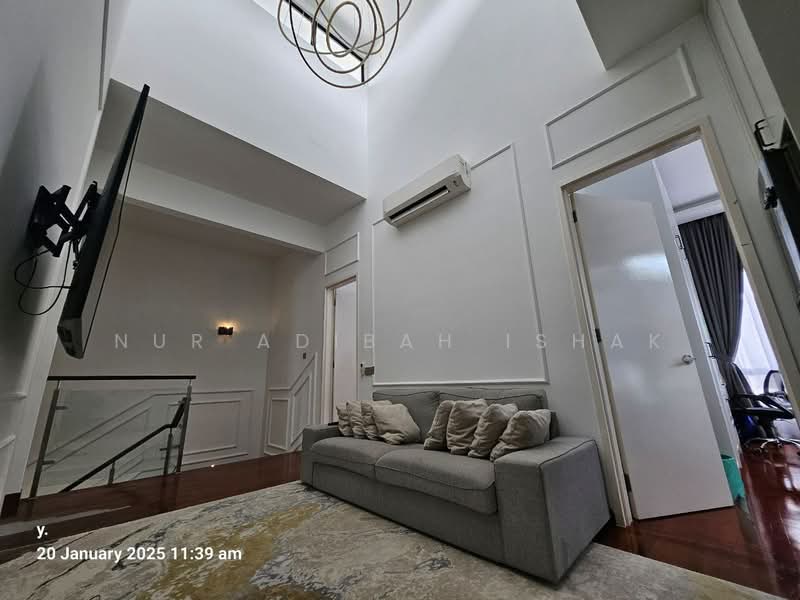 Rumah Kluster untuk Dijual di Eco Majestic (Semenyih) - Nur Adibah Ishak - Living Room - PropertyGuru.com.my