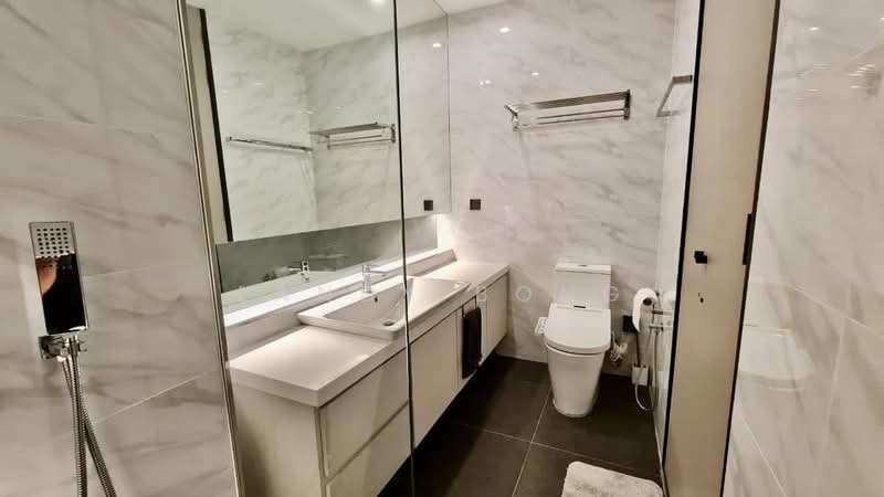 Service Residence for Sale at City of Dreams - Landy Bong - Bathroom - PropertyGuru.com.my
