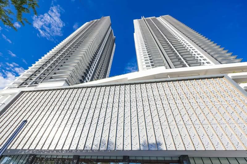 Kondominium untuk Dijual di Jesselton Twin Towers - Voca Kun - Exterior - PropertyGuru.com.my