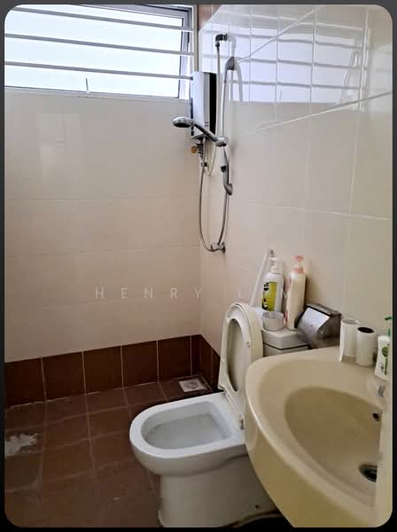 Kondominium untuk Disewa di Platinum Hill PV 2 - Henry Lim - Bathroom - PropertyGuru.com.my