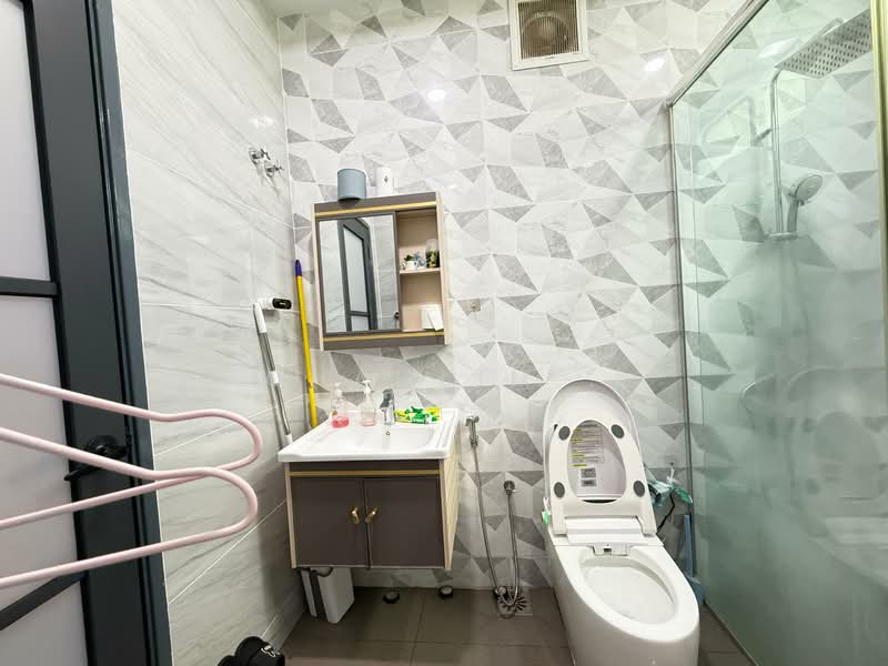 Semi-Detached House for Sale in Setia Impian (Setia Alam) - ChaoLim . - Bathroom - PropertyGuru.com.my