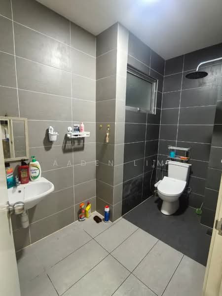 Rumah Teres 2 Tingkat untuk Disewa di Kuala Selangor (Selangor) - Aaden Lim - Bathroom - PropertyGuru.com.my