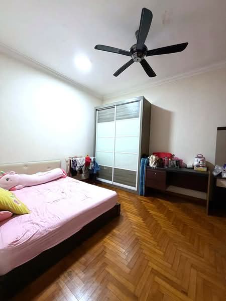 Cluster House for Sale in Taman Gaya (Ulu Tiram) - Karl Lim - Bedroom - PropertyGuru.com.my