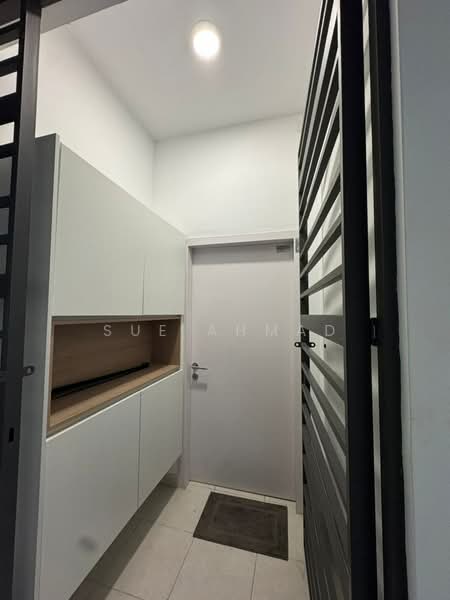 Kondominium untuk Disewa di Residensi Adelia 4 - Sue Ahmad - Entrance - PropertyGuru.com.my