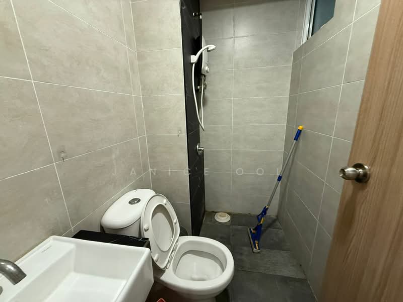 Kondominium untuk Disewa di QuayWest Residence - Janice Ooi - Bathroom - PropertyGuru.com.my