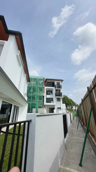 3.5-storey Terraced House for Sale in Setia Alam (Selangor) - Angus Yong - Exterior - PropertyGuru.com.my