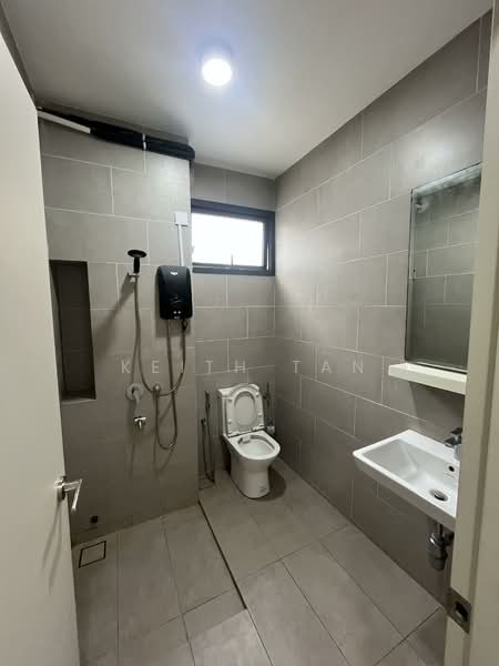 Rumah Teres untuk Disewa di Shah Alam (Selangor) - Keith Tan - Bathroom - PropertyGuru.com.my