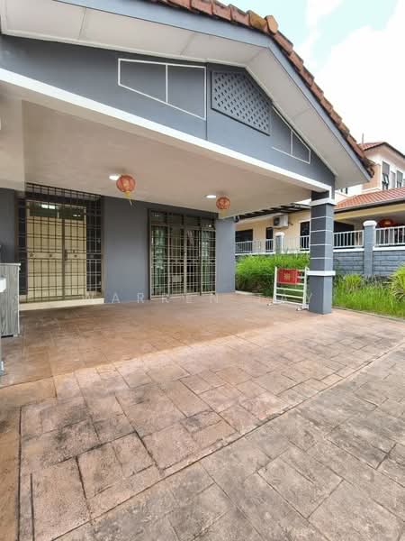 Cluster House for Rent in Taman Mount Austin (Tebrau) - Warren Tay - Exterior - PropertyGuru.com.my