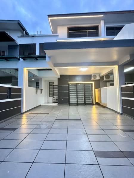 2-storey Terraced House for Sale in Taman Bestari Indah (Ulu Tiram) - Karl Lim - Exterior - PropertyGuru.com.my