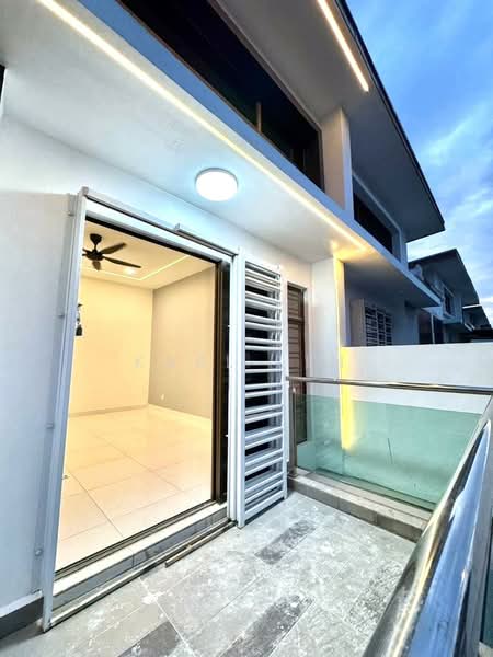 2-storey Terraced House for Sale in Taman Bestari Indah (Ulu Tiram) - Karl Lim - Exterior - PropertyGuru.com.my