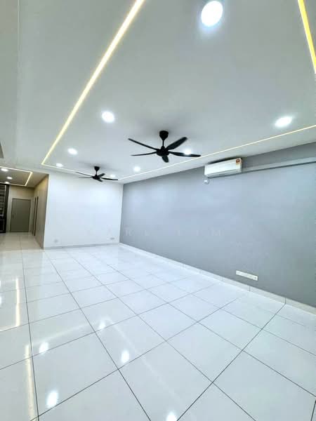 2-storey Terraced House for Sale in Taman Bestari Indah (Ulu Tiram) - Karl Lim - Living Room - PropertyGuru.com.my