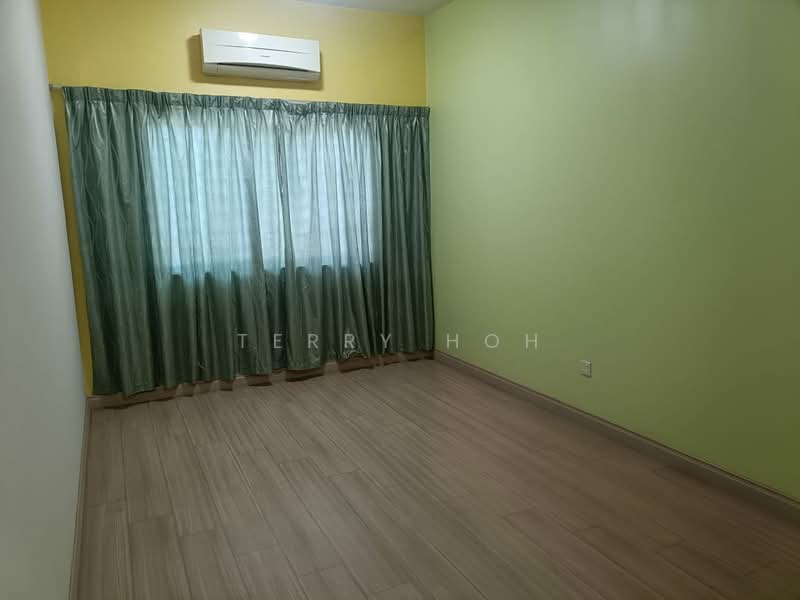 2-storey Terraced House for Sale in Bandar Nusaputra (Puchong) - Terry Hoh - Interior - PropertyGuru.com.my