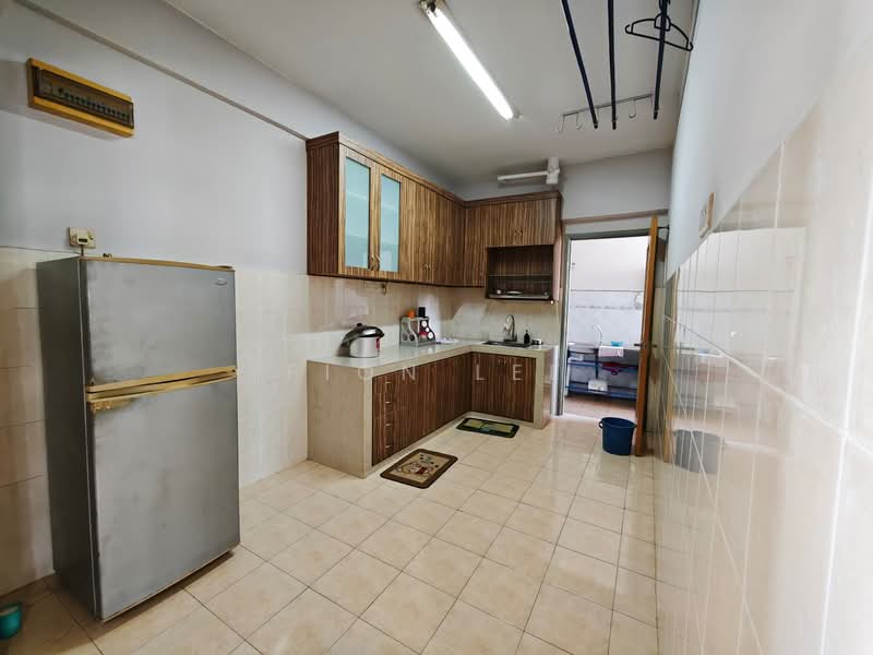 Apartment for Rent at Bayu Puteri 3 - Fion Lee - Kitchen - PropertyGuru.com.my