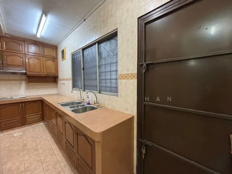 2-storey Terraced House for Sale in Bandar Damai Perdana (Cheras) - Shirley Chan - Kitchen - PropertyGuru.com.my