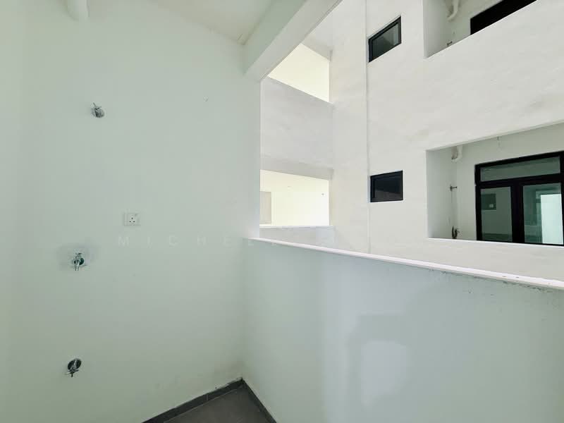 Servis Apartment untuk Disewa di Serviced Residence @ The Louvre @ Country Heights - Michelle Siow - Interior - PropertyGuru.com.my