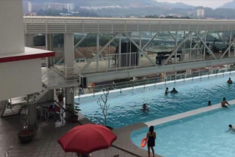 Kondominium untuk Dijual di Imperial Residence - Taylor Chia - Pool - PropertyGuru.com.my