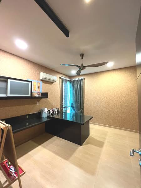 Semi-Detached House for Sale in Taman Austin Perdana (Tebrau) - Kino Jaw - Study - PropertyGuru.com.my