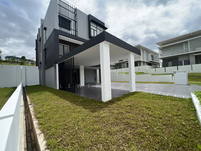 Bungalow for Sale in Jade Hills (Kajang) - Lewis Tam - PropertyGuru.com.my