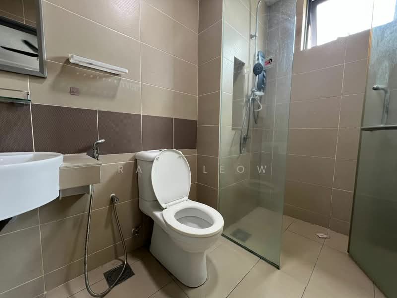 Service Residence for Rent at Amerin Residence - Rain Leow - Bathroom - PropertyGuru.com.my
