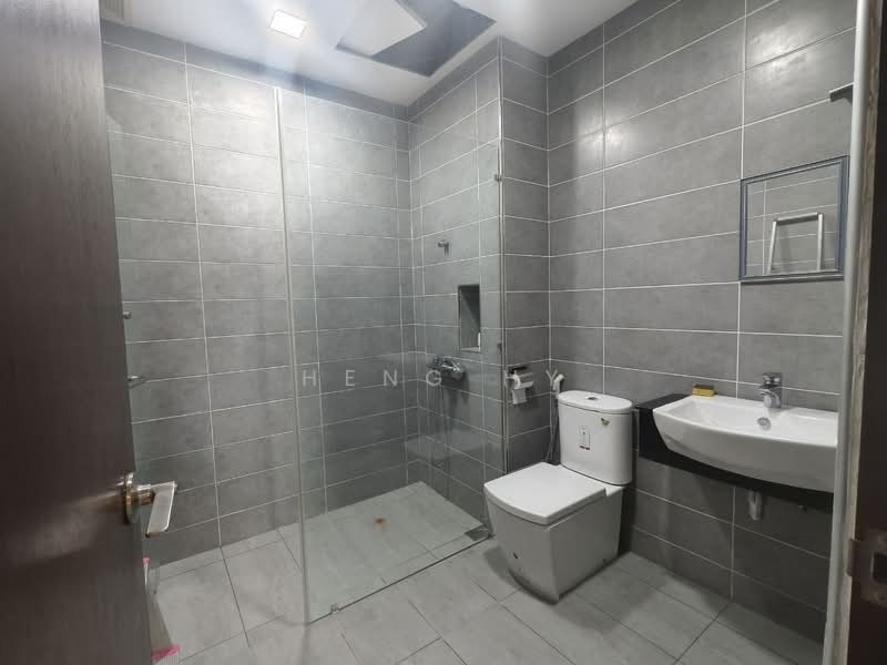 Service Residence for Rent at Paragon Residences @ Straits View - Heng Hy - Bathroom - PropertyGuru.com.my