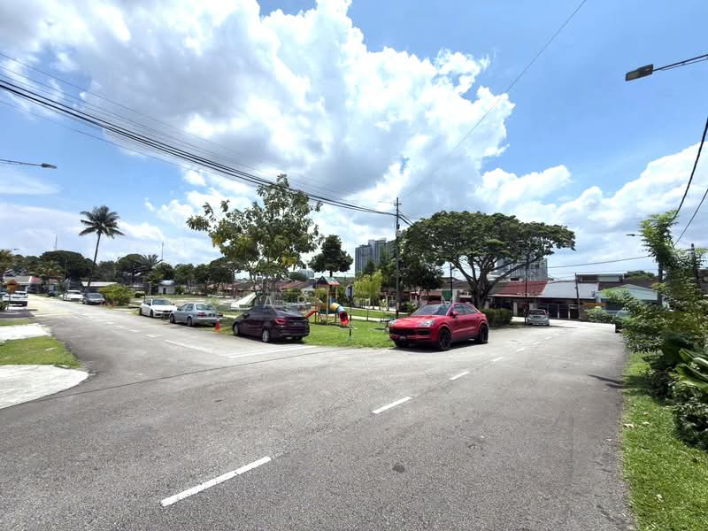 Rumah Berkembar untuk Dijual di Taman Sentosa (Johor Bahru) - Karl Lim - Exterior - PropertyGuru.com.my