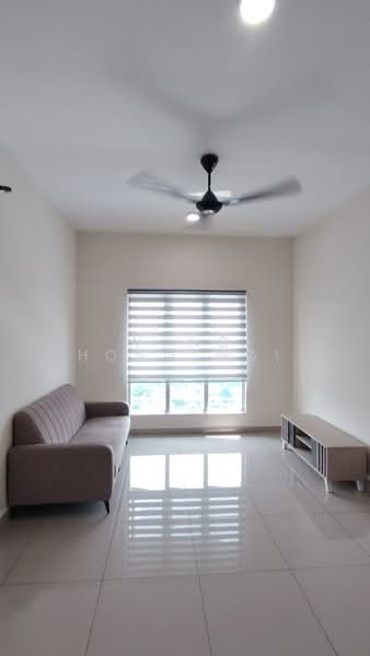 Servis Apartment untuk Disewa di Nexus @ Kajang Station (Tower C) - Wong Hong Wai - Living Room - PropertyGuru.com.my