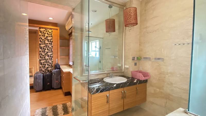 Semi-Detached House for Sale in Damansara Legenda (Petaling Jaya) - Michelle Lai - Bathroom - PropertyGuru.com.my