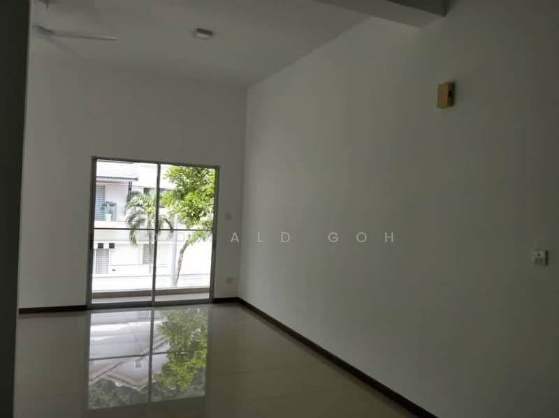 Rumah Bandar untuk Dijual di Tambun (Perak) - Donald Goh - Living Room - PropertyGuru.com.my