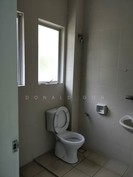 Rumah Bandar untuk Dijual di Tambun (Perak) - Donald Goh - Bathroom - PropertyGuru.com.my