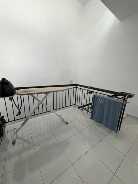 2-storey Terraced House for Sale in Taman Scientex Rawang (Rawang) - Lucy Chow - Balcony - PropertyGuru.com.my