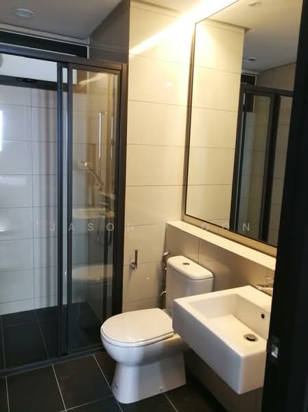 Servis Apartment untuk Disewa di The Tamarind - Jason Phoon - Bathroom - PropertyGuru.com.my