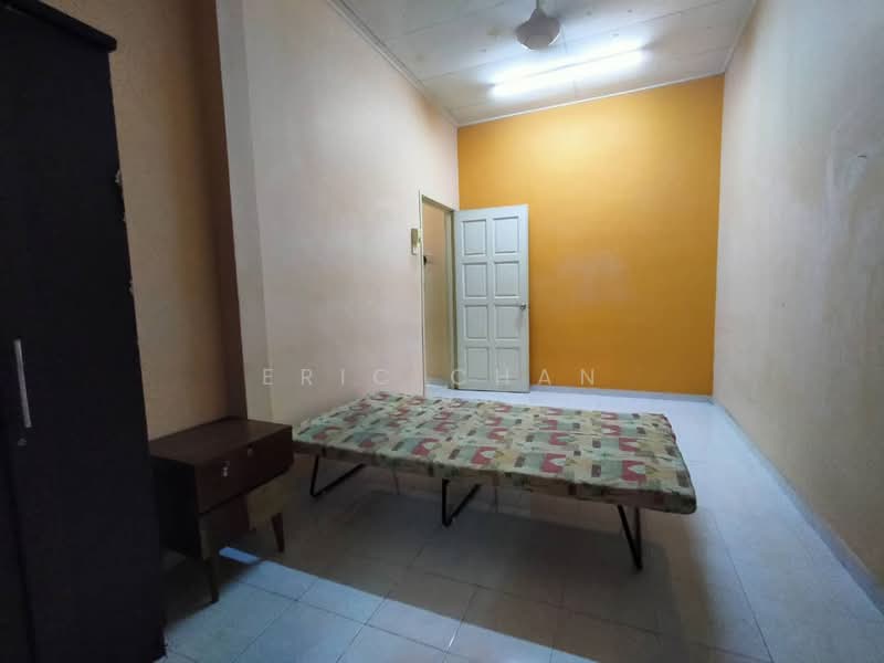 Townhouse for Rent in Bukit Jalil (Kuala Lumpur) - Eric Chan - Bedroom - PropertyGuru.com.my