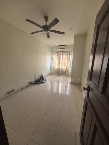Rumah Teres 2 Tingkat untuk Dijual di Klang (Selangor) - Jacklly Kee - Living Room - PropertyGuru.com.my