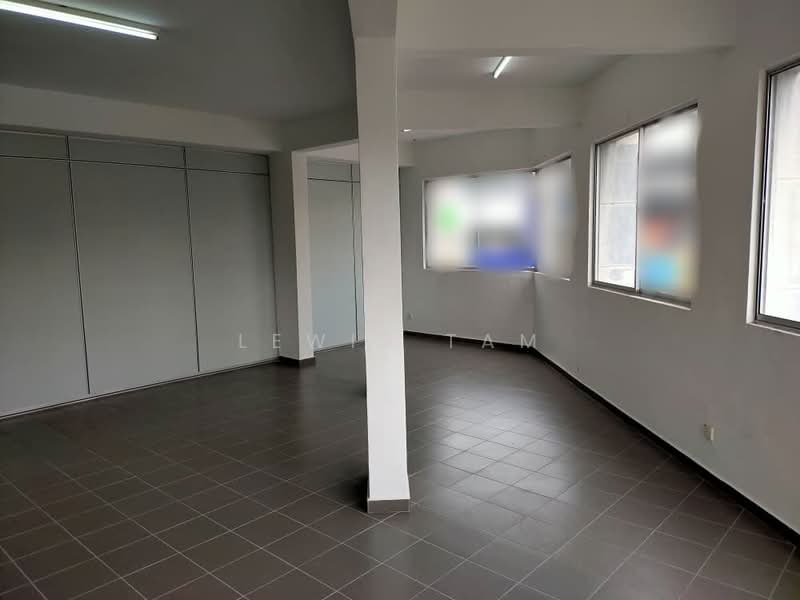 Kedai / Pejabat untuk Dijual di Taman Kajang Prima (Kajang) - Lewis Tam - Interior - PropertyGuru.com.my