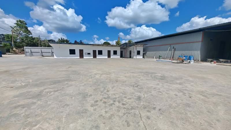 Gudang untuk Disewa di Kampung Baru Seelong (Senai) - Shela Lim - Exterior - PropertyGuru.com.my