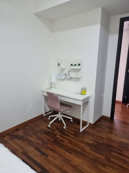 Service Residence for Sale at The Tamarind - Jason Phoon - Study - PropertyGuru.com.my