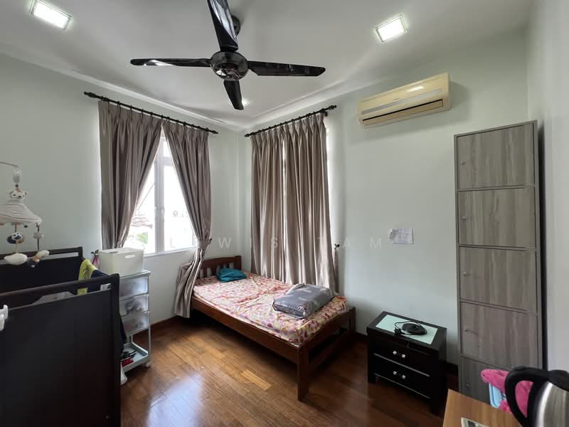Semi-Detached House for Sale in Saujana Villa (Kajang) - Lewis Tam - PropertyGuru.com.my