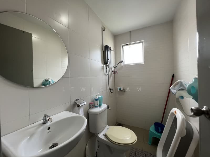 Semi-Detached House for Sale in Saujana Villa (Kajang) - Lewis Tam - PropertyGuru.com.my